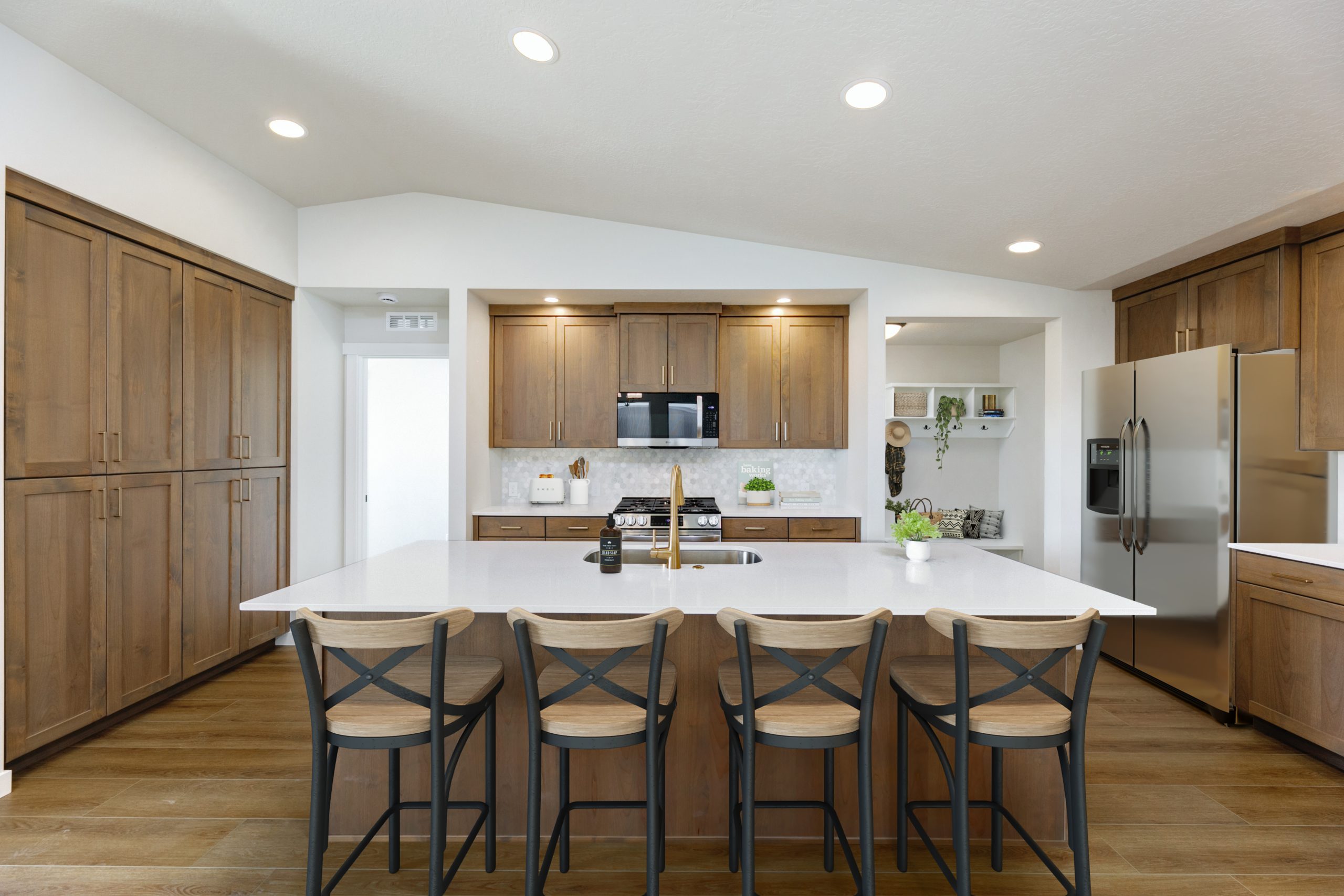 virtual staging vs virtual remodeling; modern kitchen after virtual staging