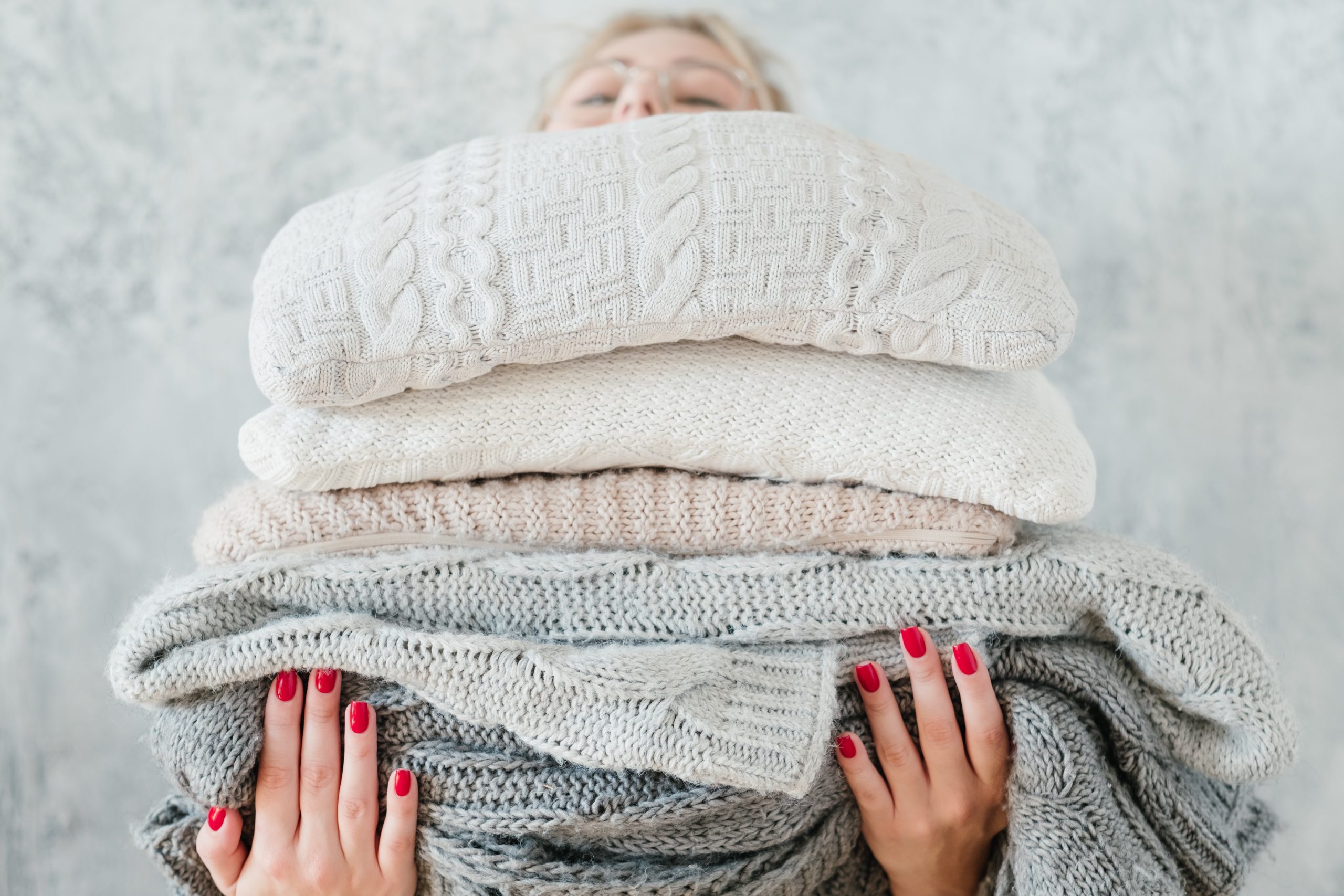 knitted plaid blanket for cozy winter home décor ideas