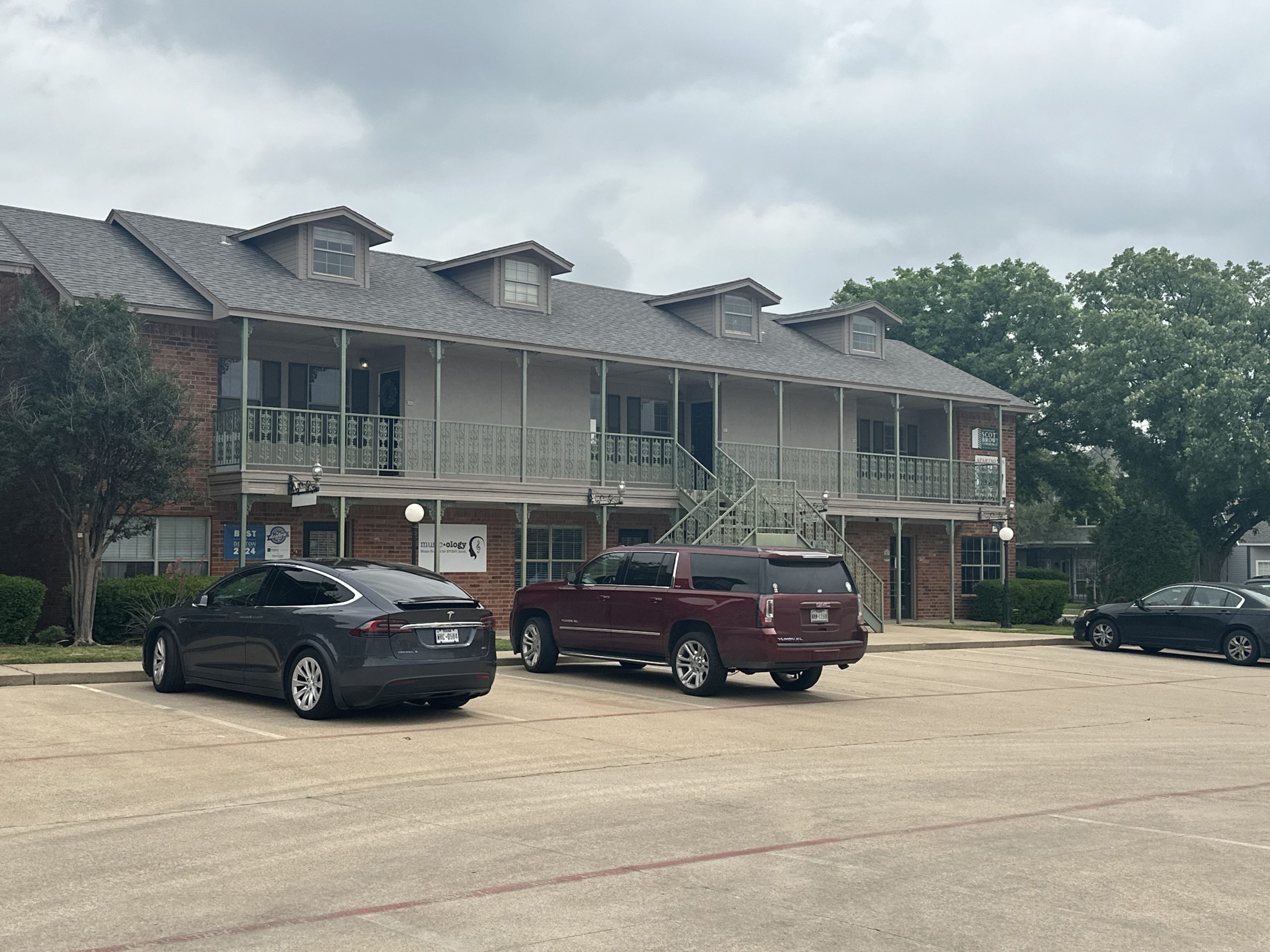 commercial property - before virtual remodel